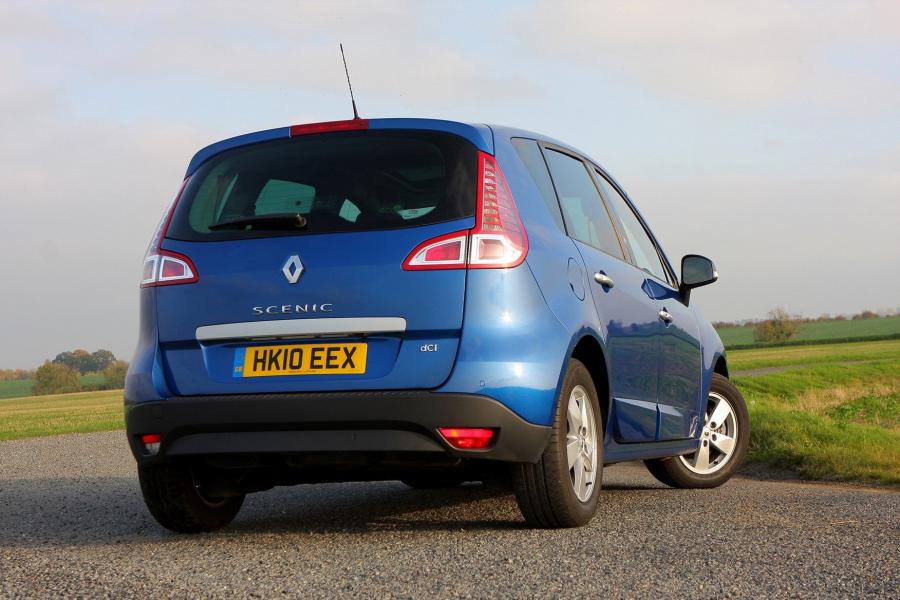  Renault Scenic 2009 года  (UK) (фото 18 из 37)